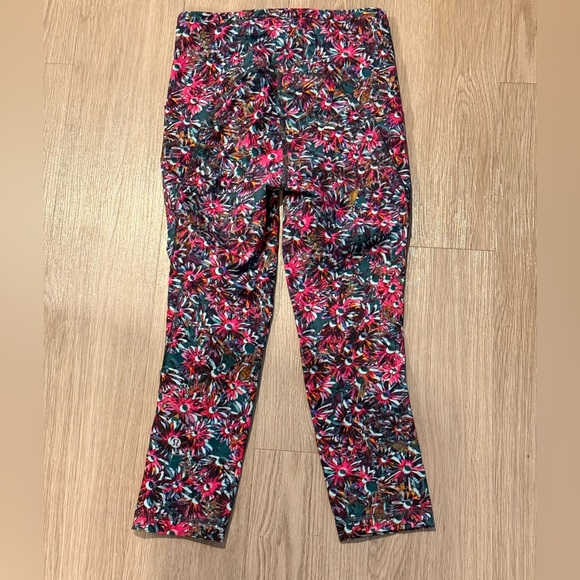 Lululemon Swift Speed High Rise Crop 21” EUC Size 4 - Picture 8 of 11